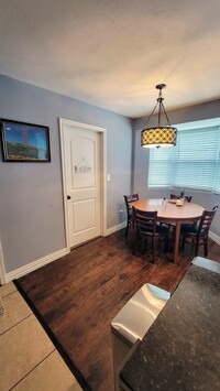 Building Photo - 11110 Sageheather Dr