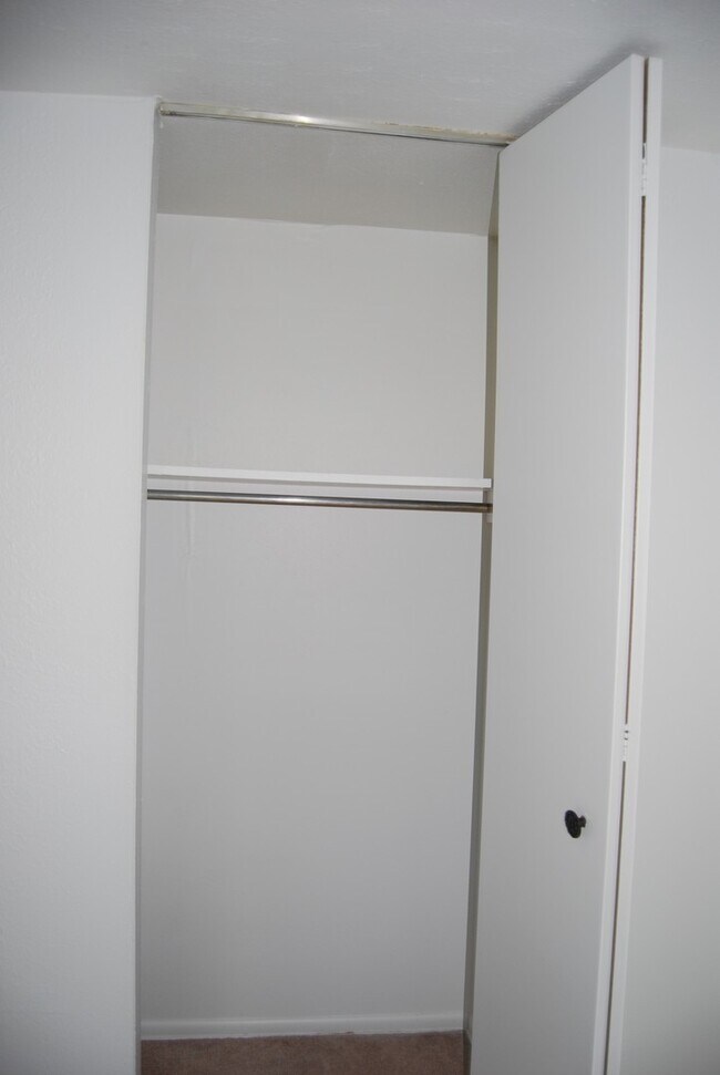 Building Photo - 7712 Colony-