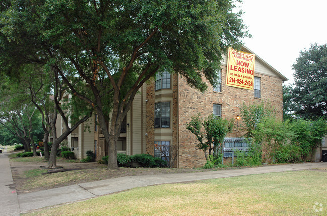 Building Photo - Bennett Place Apartments