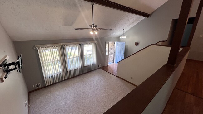 Building Photo - 6460 Lake Esther Dr