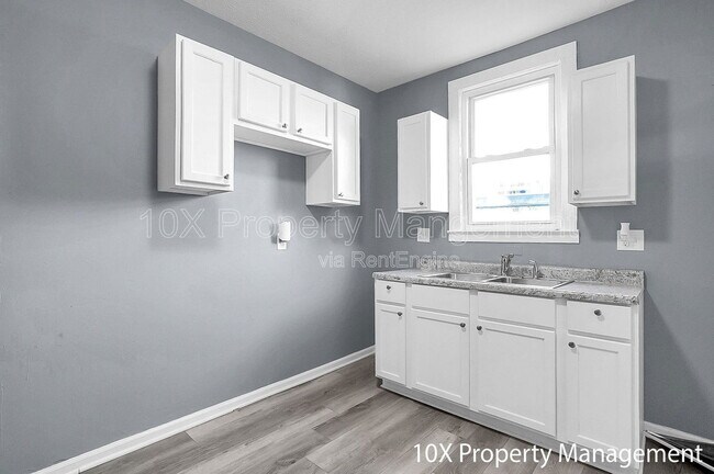 Building Photo - 1292 Atcheson St