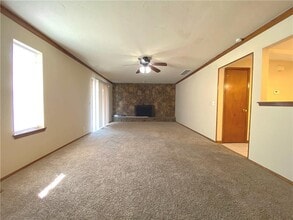 Building Photo - 3620 Wynn Cir