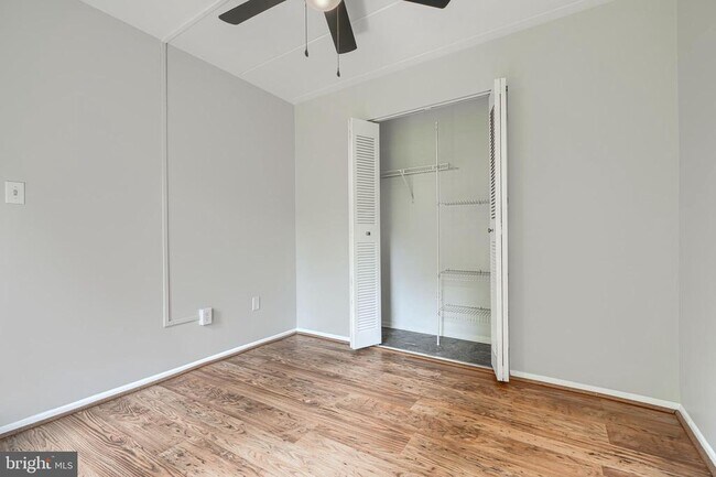 Building Photo - 5390 Smooth Meadow Way