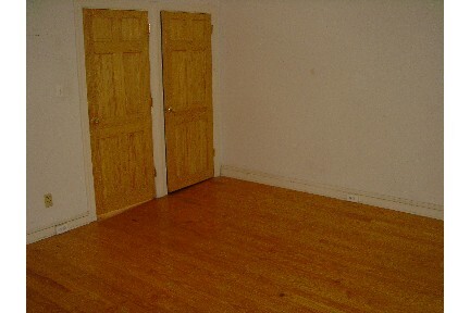 4 large bedrooms - 412 N 31st St