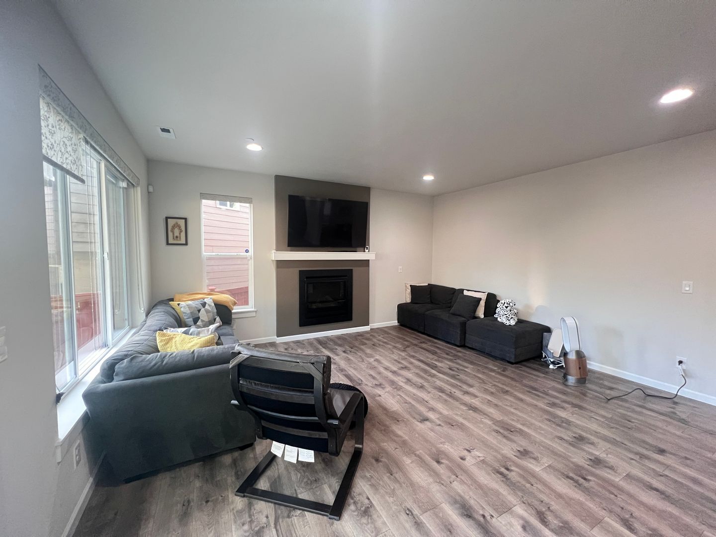 Building Photo - Beautiful Bothell Home!