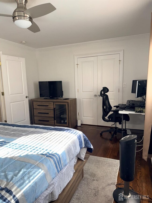 Building Photo - 27 Rector Ave