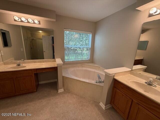 Building Photo - 830 LILAC S Loop