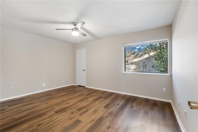 Building Photo - 469 Granite Ridge Pl