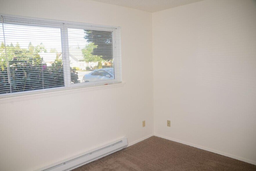 Building Photo - 7812 59th Ave W