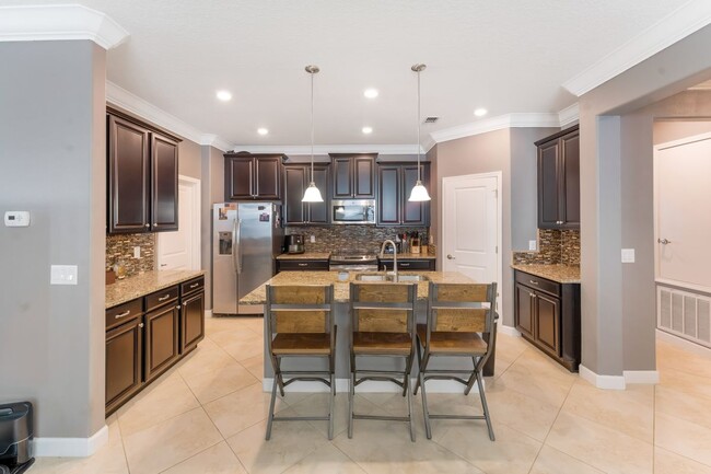 Building Photo - 13156 Green Violet Dr