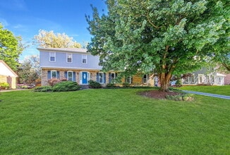 Building Photo - 3609 Locust Cir E