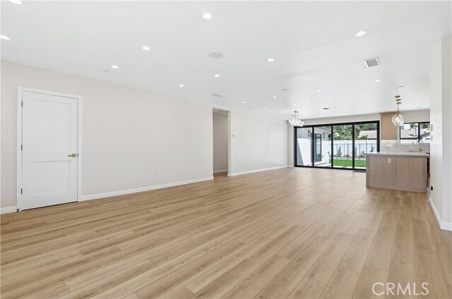 Building Photo - 12509 Emelita St