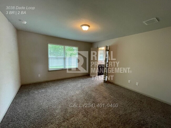 Building Photo - 3038 Dade Loop