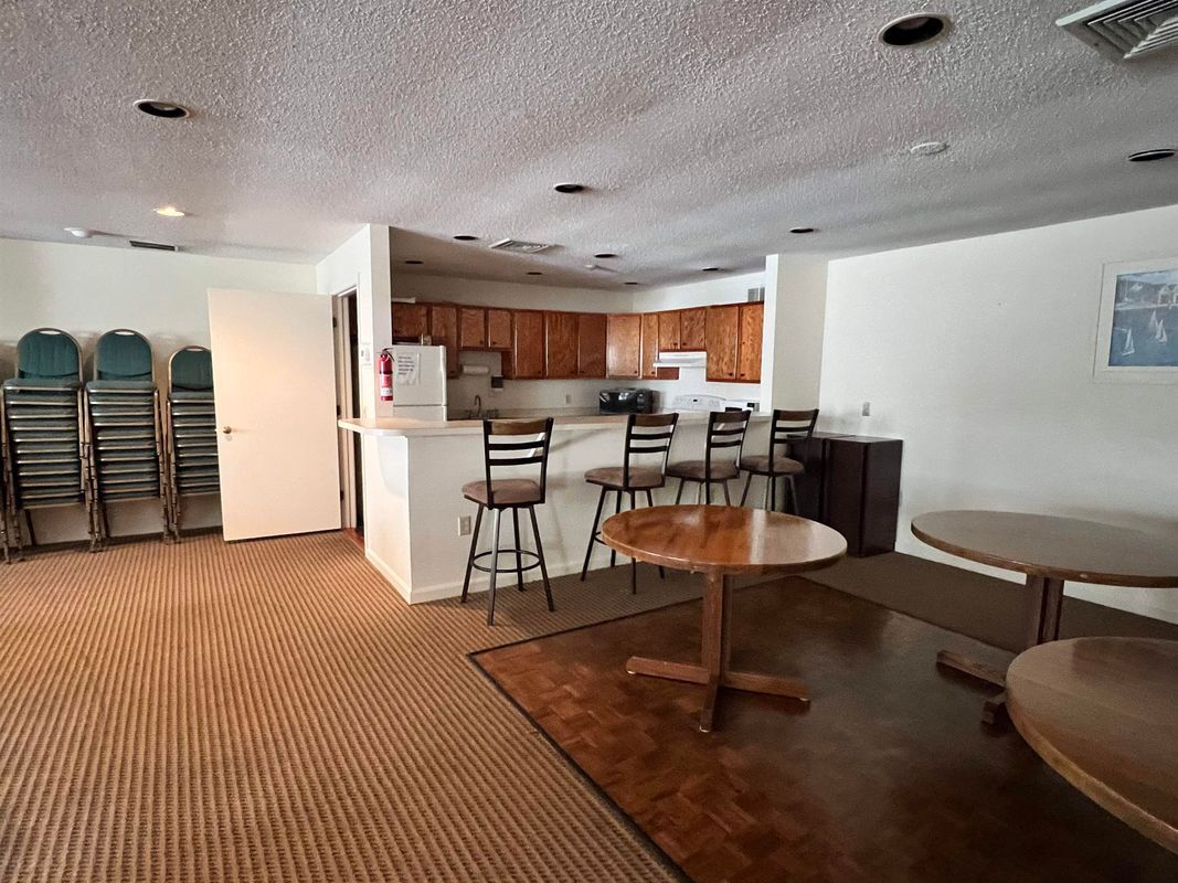 Building Photo - 804 White Cedar Blvd