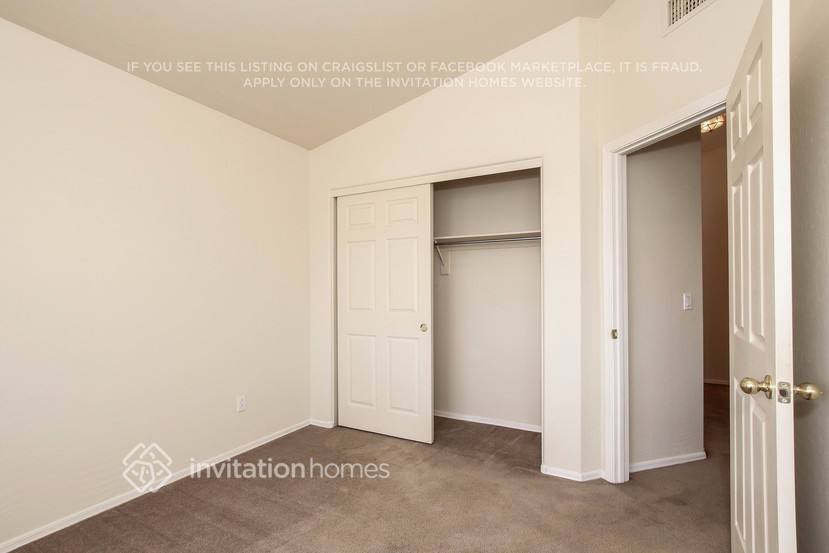 Building Photo - 14530 N 87th Ave