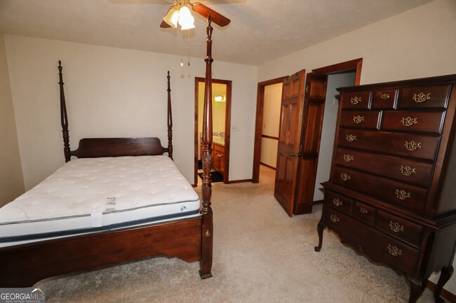 Building Photo - 1084 Macedonia Rd