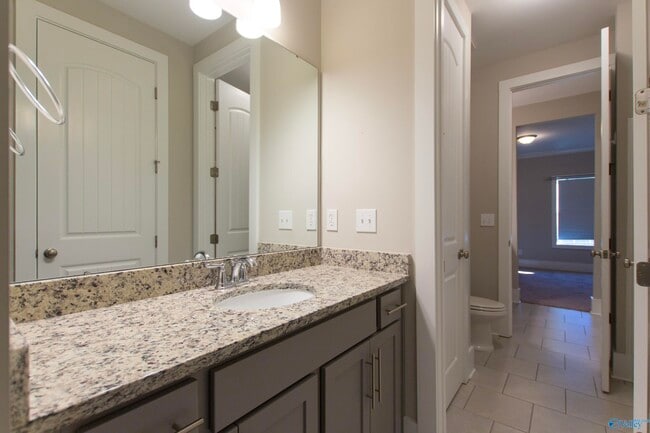 Building Photo - 2121 S Meadows Dr