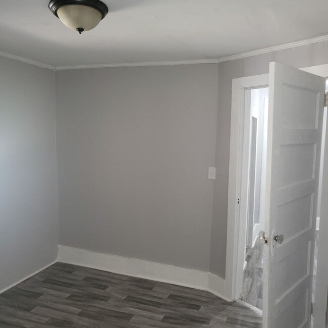 Building Photo - 128 Wrightsville Ave