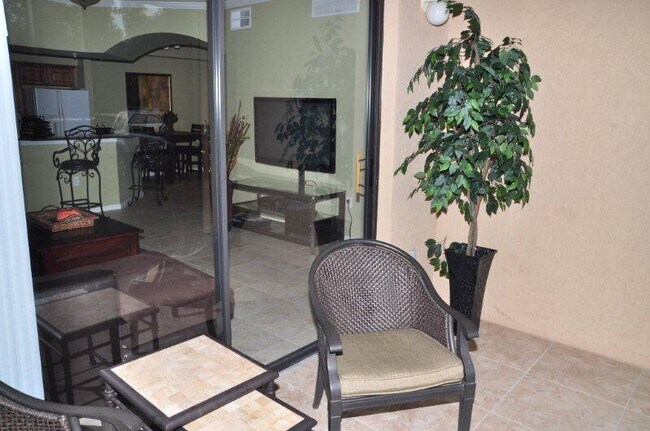 Building Photo - 12970 Positano Cir