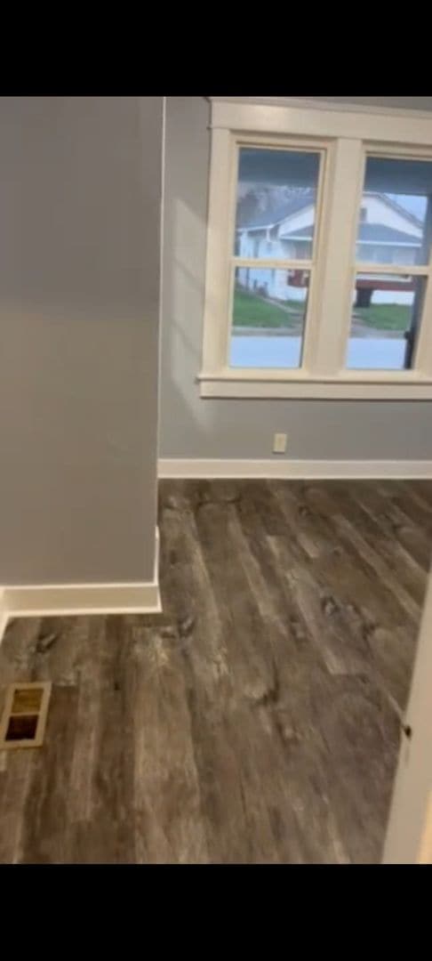 Building Photo - Great 3BR/1Ba house with unfinished basement- New Pics coming soon