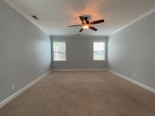 Building Photo - 373 Whispering Breeze Ln