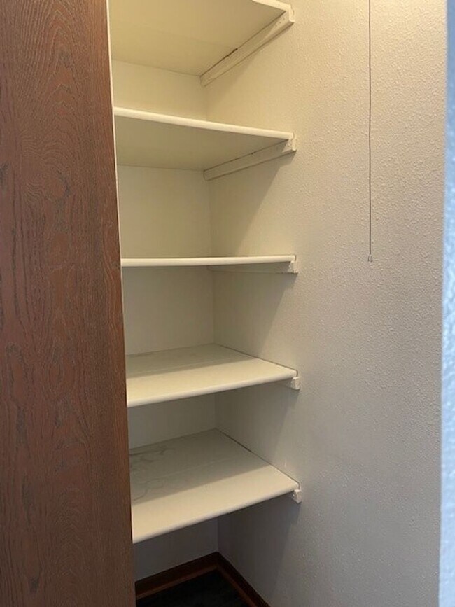 Interior Photo - Lake Park Apartments