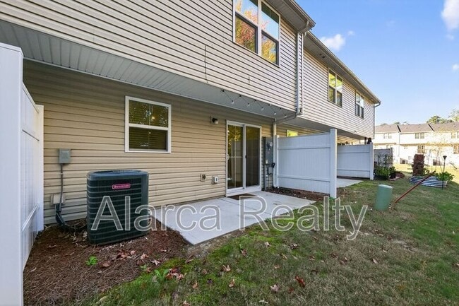 Building Photo - 2504 McCurdy Trail