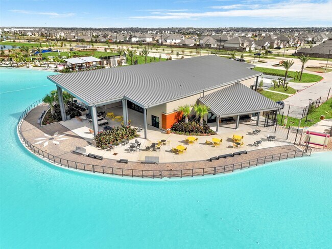 Building Photo - 153 Aurora Spgs Dr