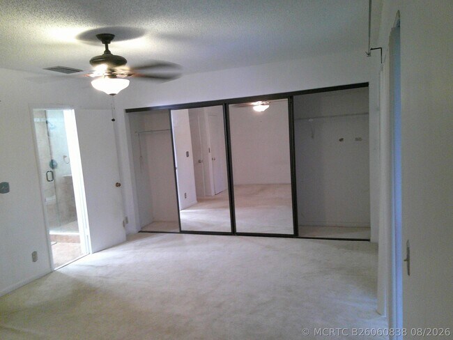 Building Photo - 4291 Coral Springs Dr