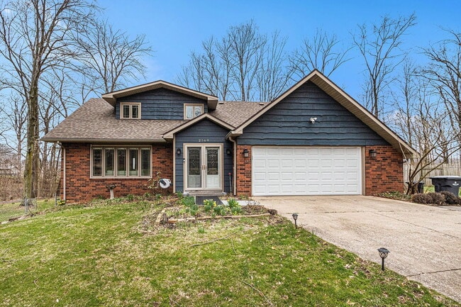 Building Photo - 2569 Ridgewood Trail