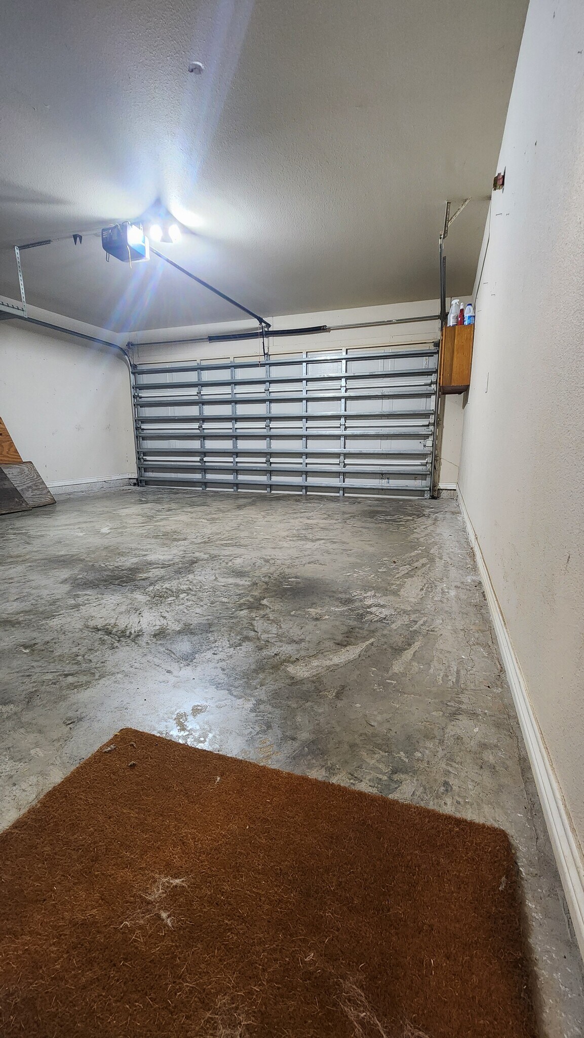 Garage - 7218 Lands End Dr