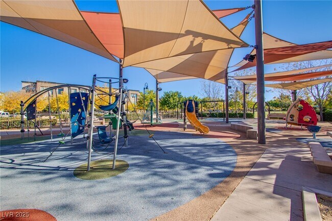 Building Photo - 2758 Pellaro Walk