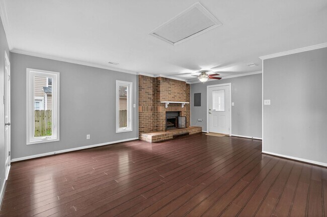 Building Photo - 3544 Good Hope Rd