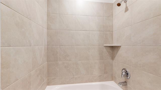 Building Photo - 1234 Tallow Trl