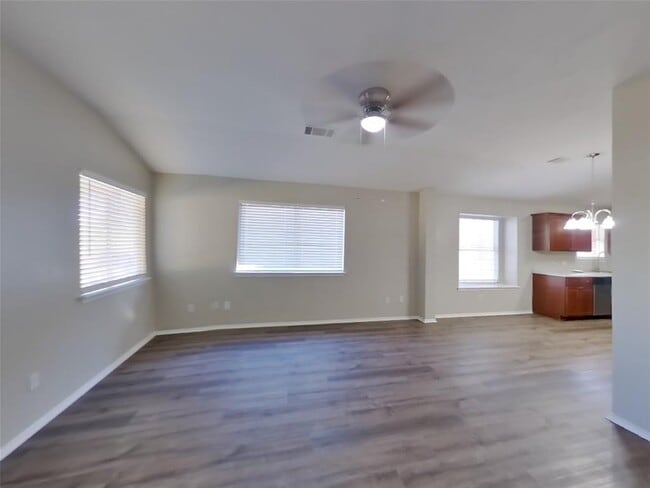 Building Photo - 1411 Catalina Dr