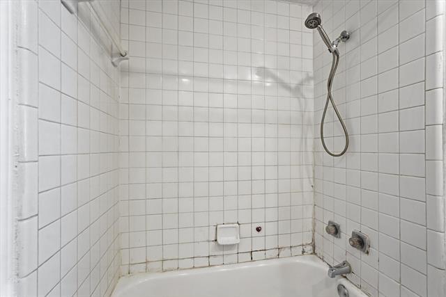 Building Photo - 2710 Wimbledon Ct