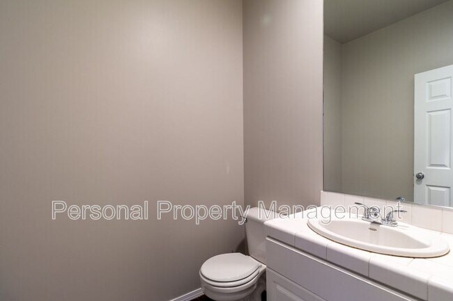 Building Photo - 17407 SE 23rd Way