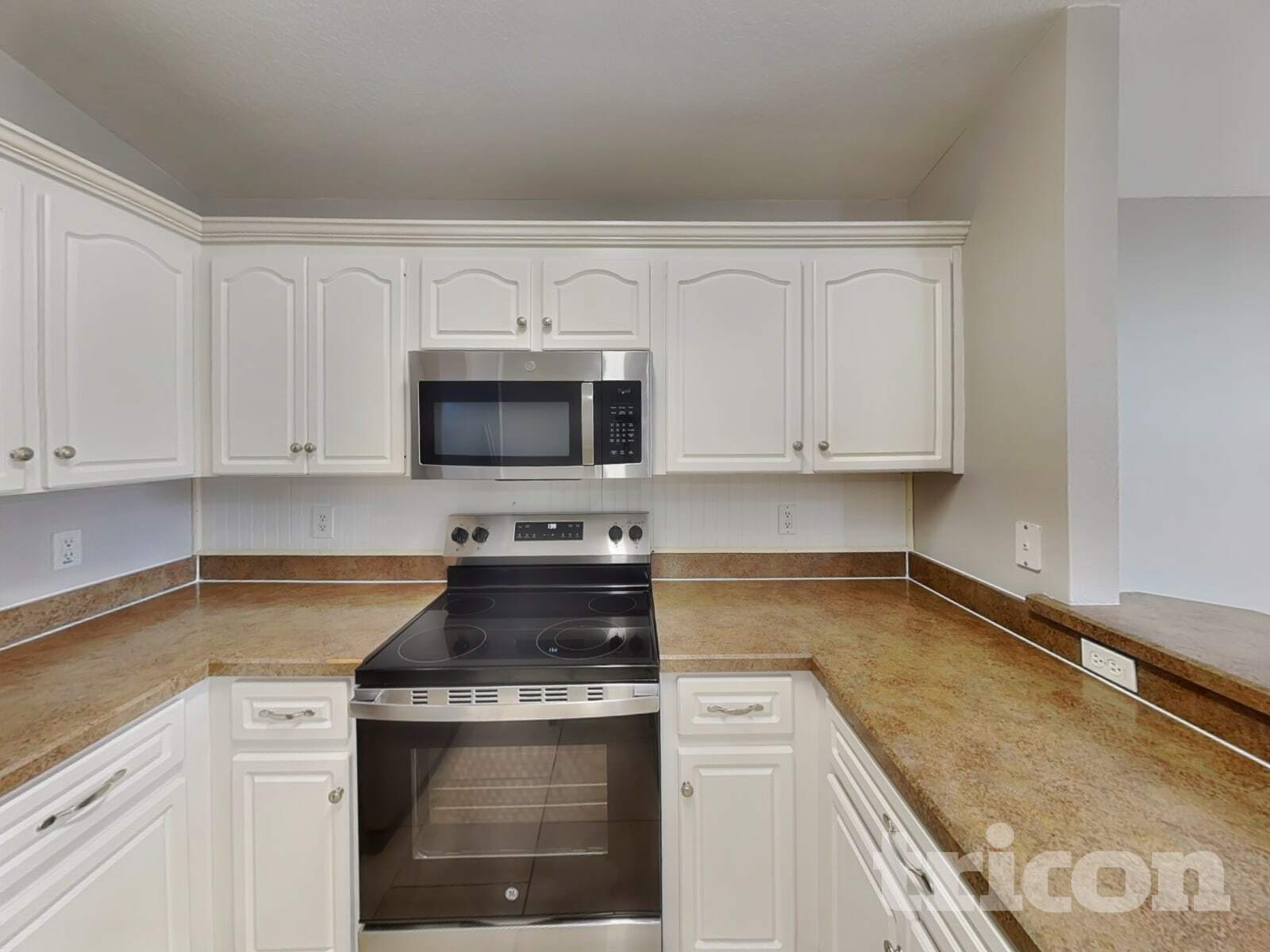 Building Photo - 5127 Pineland Ave