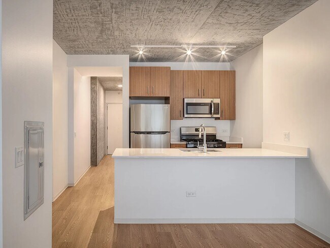 Building Photo - 1405 S Wabash Ave