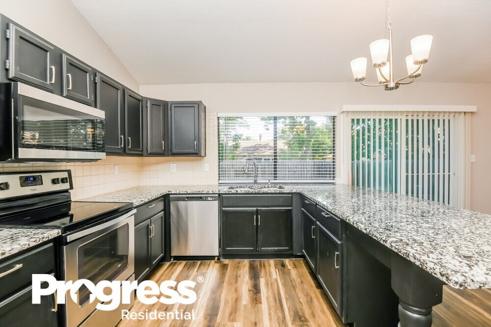 Building Photo - 6707 Greenspring Dr