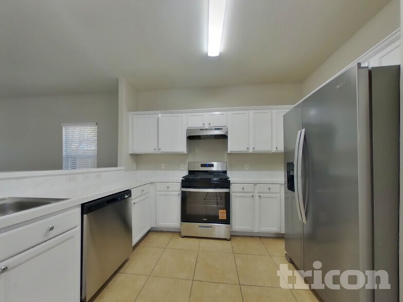 Building Photo - 11335 Carla St