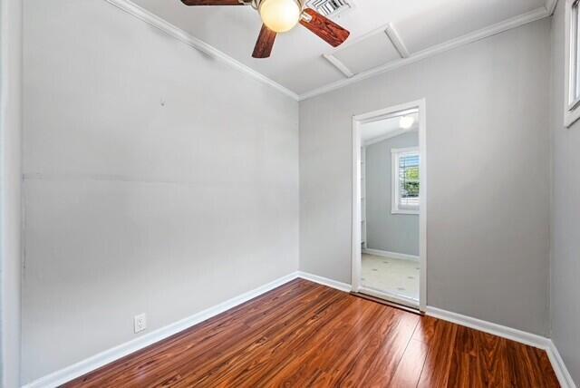 Building Photo - 424 51st St