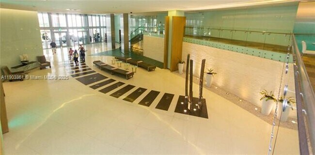 Building Photo - 92 SW 3rd St