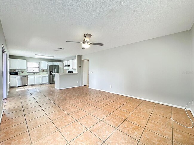 Building Photo - 3405 Spotted Fawn Dr