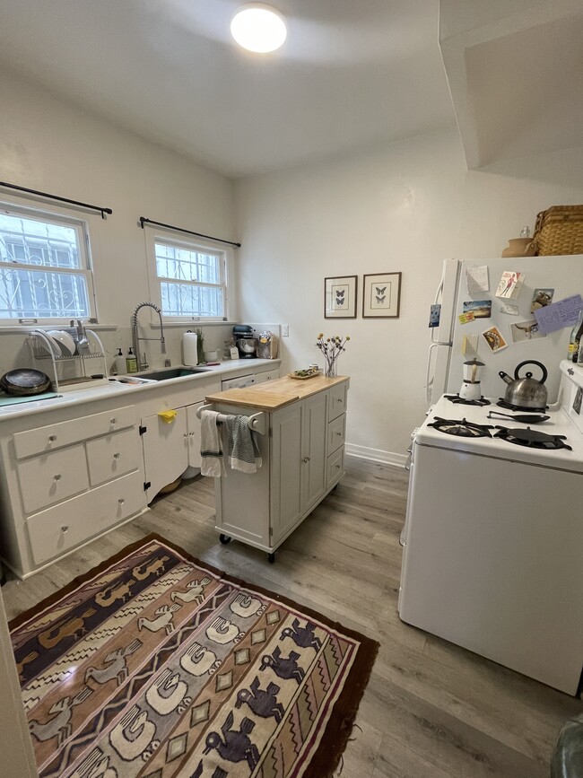 kitchen - 6360 Orange St