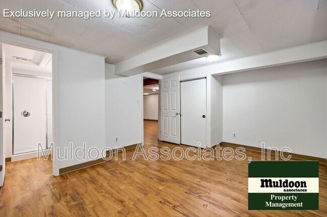 Building Photo - 70 Caledonia Rd