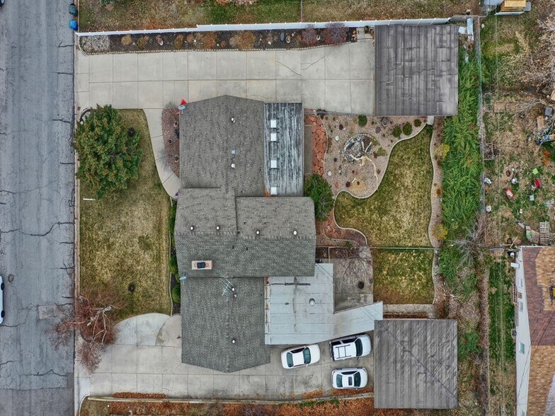 Building Photo - 3450 S Van Buren Ave
