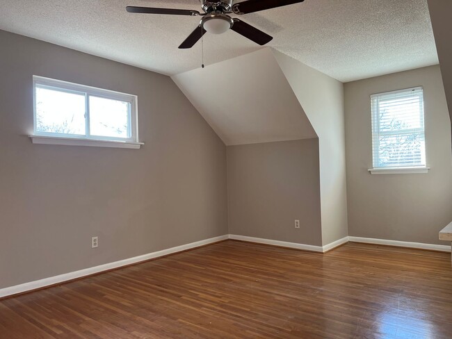 Building Photo - 6521 Corsica Dr