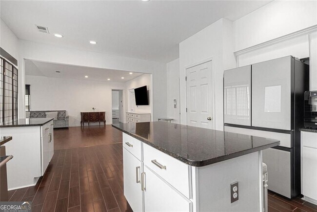 Building Photo - 505 Stedford Ln
