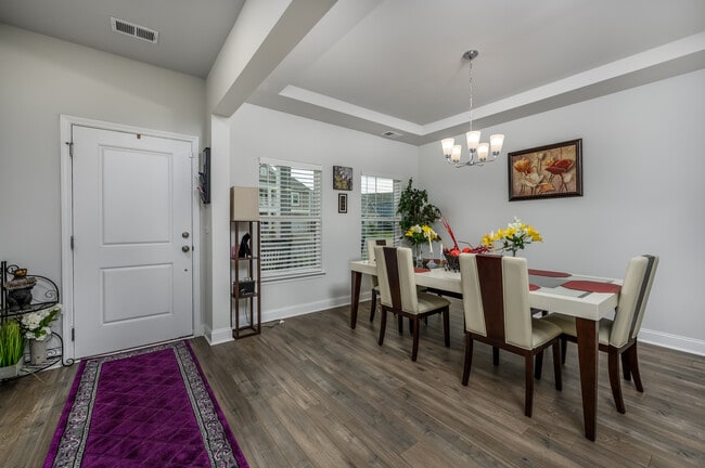 Building Photo - 837 Harrison Mill St